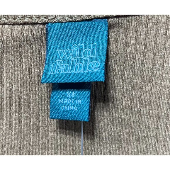 Wild Fable - Women's Long Sleeve Sweetheart Neck Shirt - Brown - Extra Small - Picture 10 of 13